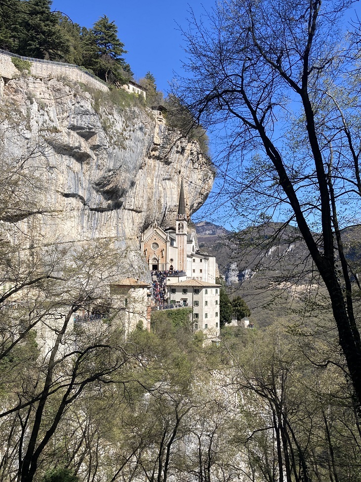 Santuario Madonna della Corona